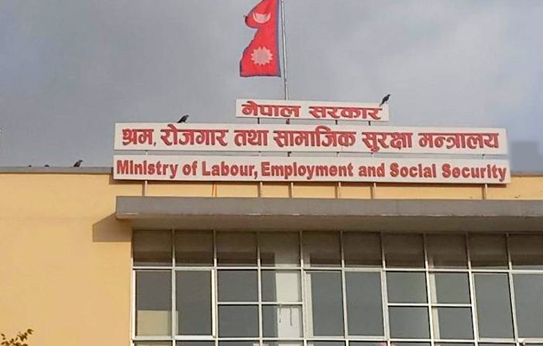 झण्डै ७ लाख ५० हजार बेरोजगारको सूचीमा दर्ता, १२ हजार ७ सयले पाए काम