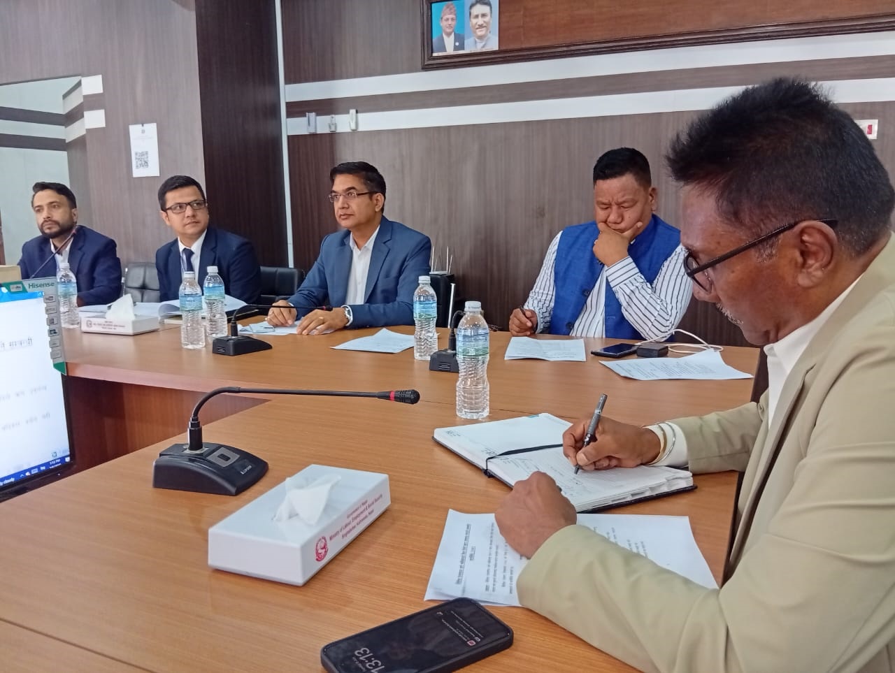 जुलाईदेखि युरोपको रोजगारी सुचारु हुने श्रममन्त्री भण्डारीको स्पष्टोक्ति